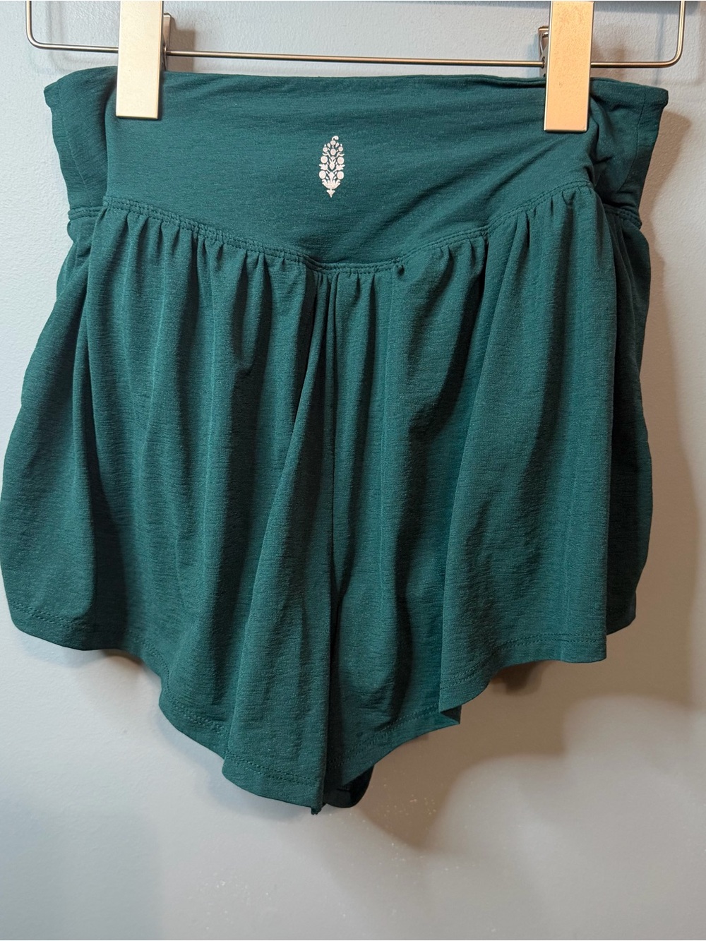 Free People Movement Take Five Short Skort in Empire Jewel. Size XS - Picture 9 of 14
